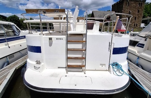 Chenille-Change Boat Rental | Boat Chenillé-Changé, 4 bedrooms, 9 persons