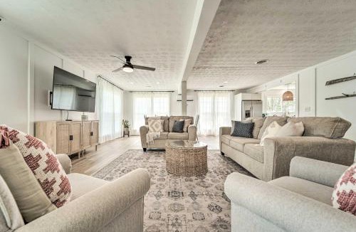 Mooresburg House | Boat Dock + Covered Patio: Cherokee Lake Escape!