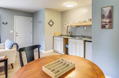 Schroon Lake Apartment | Boat, Fish, Hike! Schroon Lake Getaway