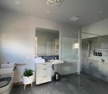 Port Albert Bed & Breakfast | Boat Harbour Jetty B&B