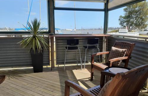 Goolwa Ski Chalet | Boat Haven Studios