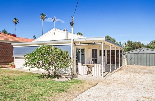 Sellicks Beach House | Boat House