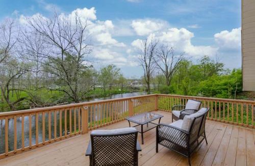 Downingtown House | Boat House