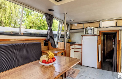 Nort-sur-Erdre Boat Rental | Boat 'Péniche - Nuits Insolites' with Private Terrace