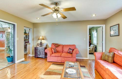 Cross Hill House | Boat Ramp & Dock: Lake Greenwood Getaway!