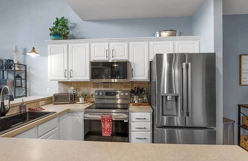 Camdenton Condo | Boat Slip, 3 Pools, Golf, Ozarks Ampitheater, & Amazing Lake Views at Big Niangua