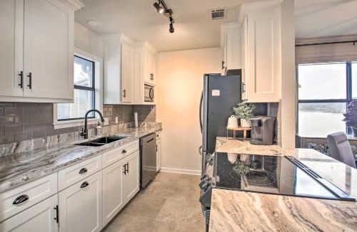 Rockwell House | Boat Slip: Lake Hamilton Condo in Hot Springs!