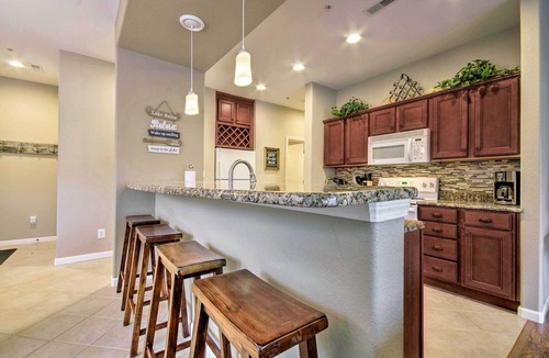 Lake Ozark Condo | Boat Slip & Pool! Waterfront Lake Ozark Escape
