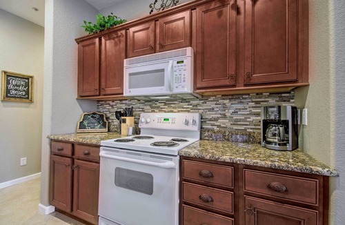 Lake Ozark Condo | Boat Slip & Pool! Waterfront Lake Ozark Escape