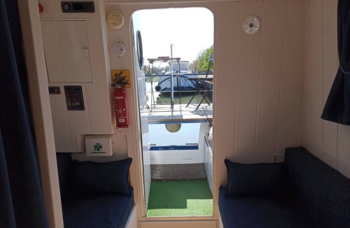 Cuffy Boat Rental | Boat 'The Little Bayou