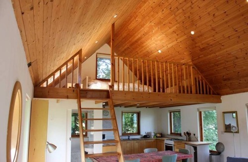 Martlesham Heath Cottage | Boathouse by the Orwell River