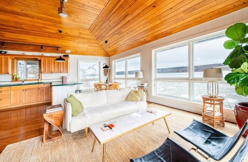 Malden House | Boathouse on the Hudson