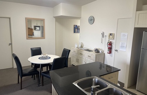 Tea Gardens Apartment | Boathouse Resort Tea Gardens