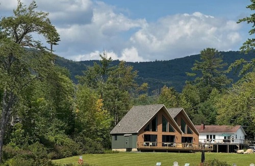 Mayfield Cabin | Boathouse Sacandaga Lake It doesn’t get any better