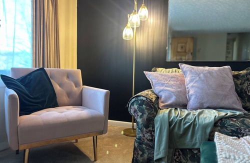 Waynesville House | Bobbi's on the Hill