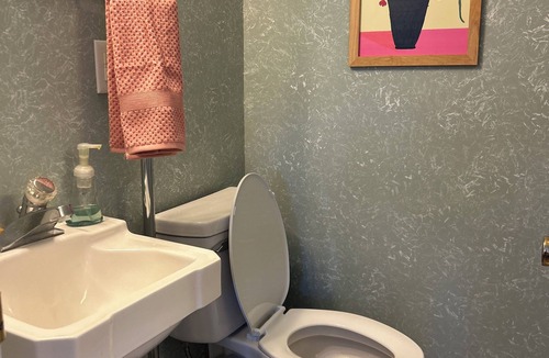 Waynesville House | Bobbi's on the Hill