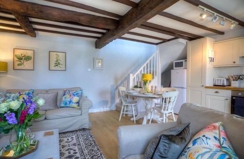 Little Rissington Cottage | Bobble Cottage