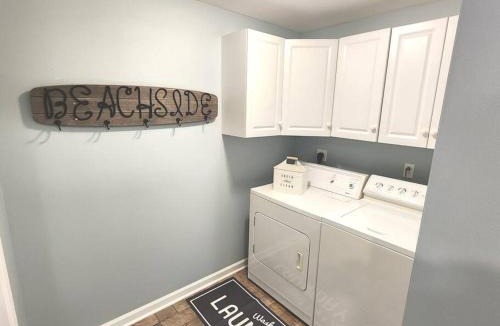 Devon House | Bobby's Beach Bungalow