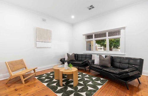 Grange House | Bobby's Beachside Bungalow in Grange