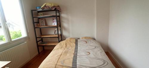 Les Ponts-de-Ce House | Bobby's Beds