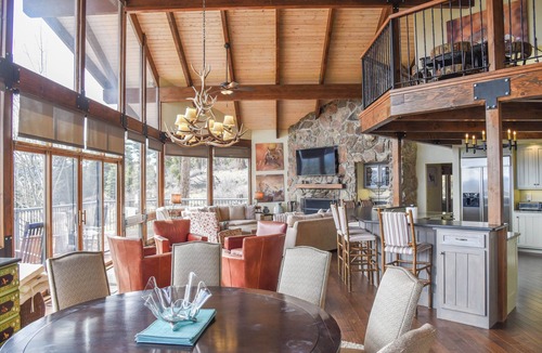 Red River House | Bobcat Peak- Luxury home on Bobcat Pass