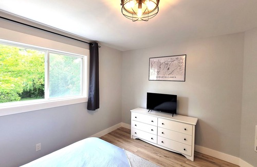 Bobcaygeon Apartment | Bobcaygeon Modern Farmhouse Loft