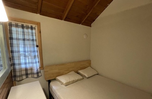 Bobcaygeon House | Bobcaygeon Resort - Cottage #4 (Sleeps 6)