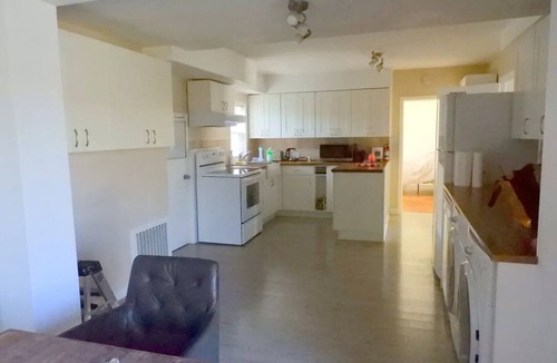 Bobcaygeon House | Bobcaygeon Waterfront 3-Bedroom Vacation House