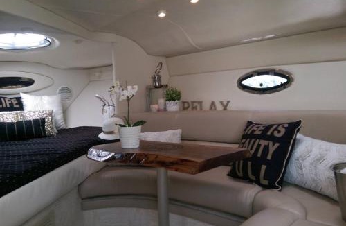 St. Catharines House | Bobs Yer Uncle in Port Dalhousie