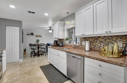 Boca Raton House | Boca Beauty - Stylish Home with Pool by RedAwning