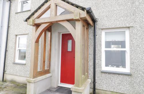 Llanerchymedd House | Bodfan Peniel