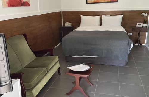 Kyneton Bed & Breakfast | Bodkin Cottage Suite # 2