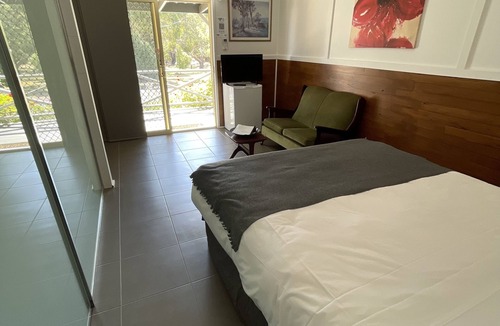 Kyneton Bed & Breakfast | Bodkin Cottage Suite # 2