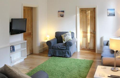 Ryde House | Bodwen Corner Cottage