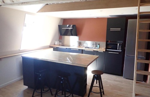 Boeschepe Apartment | Boeschepe logement avec Mezzanine centre village