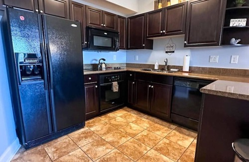 Lake Ozark Condo | Bogey Bungalow-Four Seasons-1BD/1BA/Balcony/Pool/Golf-2PP