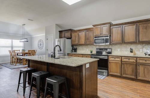 Lubbock House | Bogey`s House - 3BR/2BA Brand New Listing