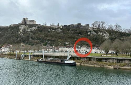 Besancon Old Town Apartment | Bohème Chic