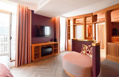 Quartier des Grandes-Carrieres Hotel | BOHEM Sacré Coeur