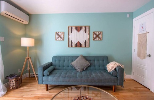 Plateau Mont Royal Apartment | Bohemian/2Bds/Rooftop/Terraces/Plateau/St-Denis/AC