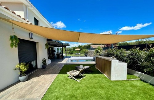 Aigues-Vives Villa | Bohemian chic villa near beach and forest