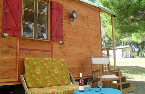 Gruissan Cabin | Bohemian holidays!