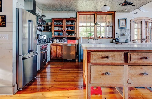 Town of Southold Town House | Bohemian Old Life Saving Station with Beach & Pool