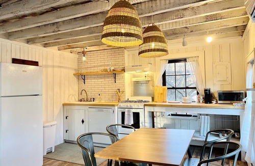 Kingston House | Bohemian style open LOFT