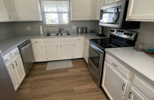 Haile Plantation House | Boho 3Br/2Ba with pool