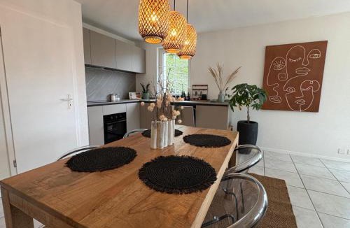 Grandson Apartment | Boho appartement dans villa à Grandson
