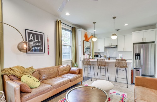Blackshear-Prospect Hill House | Boho Austin Vacation Home w/ Private Hot Tub!