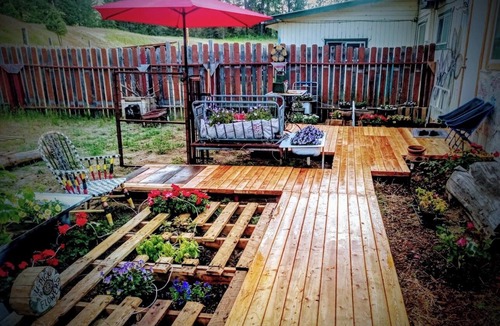 Boundary County House | Boho Betty @ Summit 55 on Hwy 95