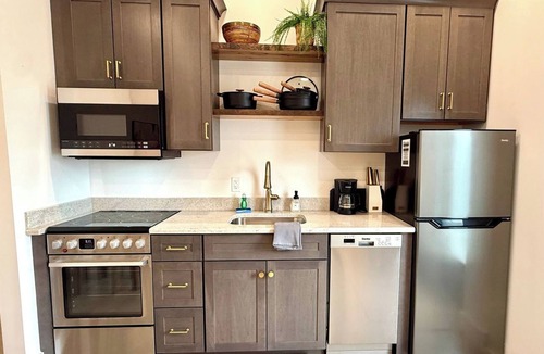 Pilot Mountain Apartment | Boho Bliss is a 1BR retreat in Mount Pilot Hideaways in Downtown Pilot Mountain