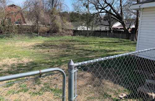 Fort Smith House | Boho Bungalow 2-bedroom house Professionally Cleaned in delightful Fort Smith